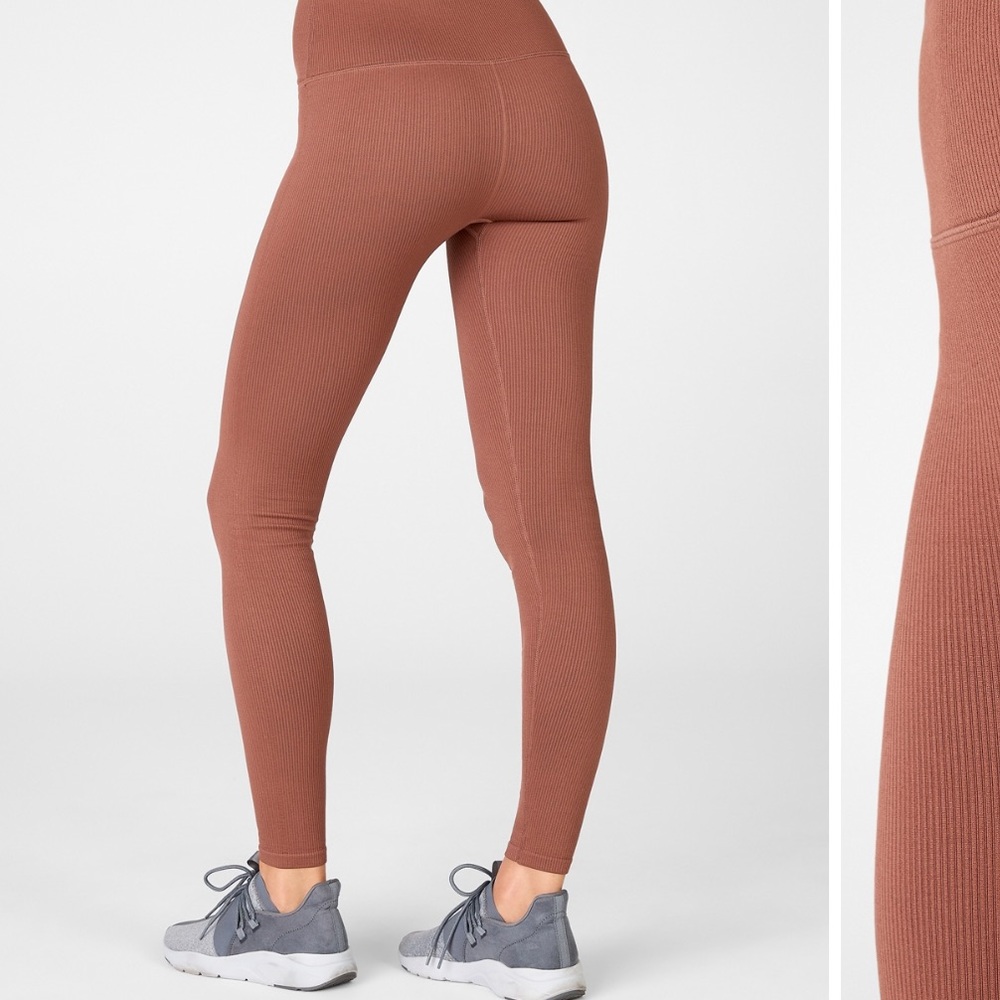Fabletics High Waisted Seemless Ribbed Legging M - image 4